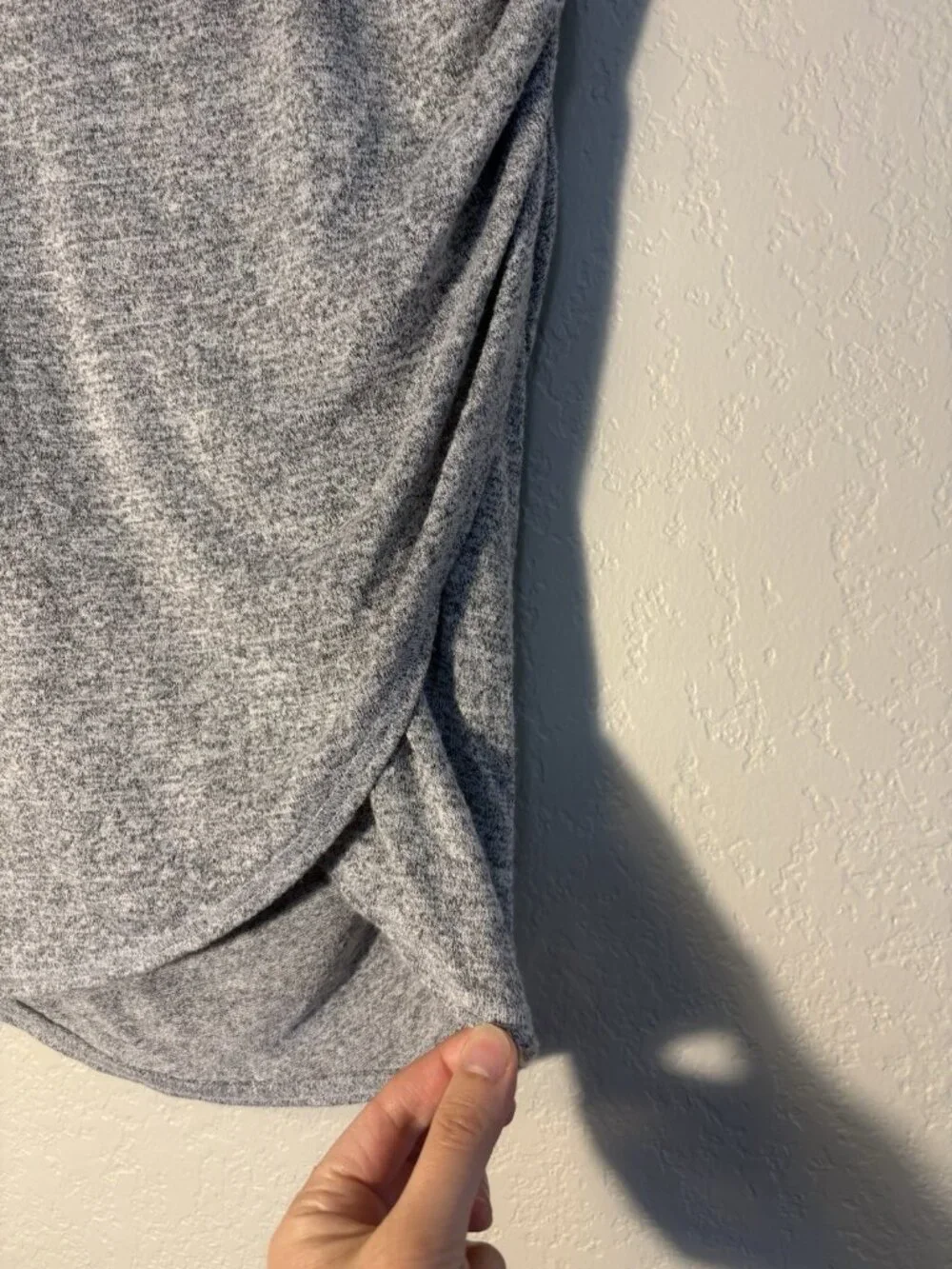 Aritzia Heather Gray Wilfred Free Tulip Skirt Sz XXS